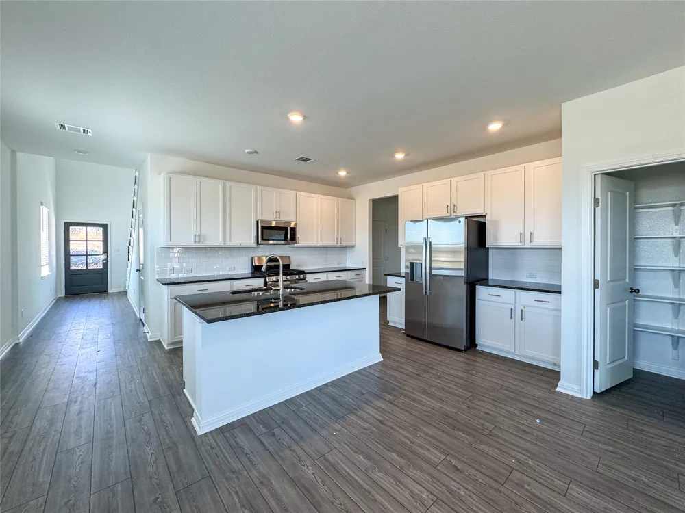 119 Jake Pine Drive Buda, TX 78610