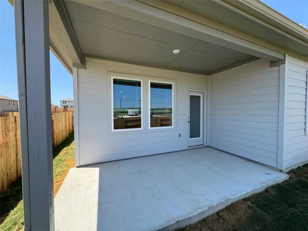 119 Jake Pine Drive Buda, TX 78610