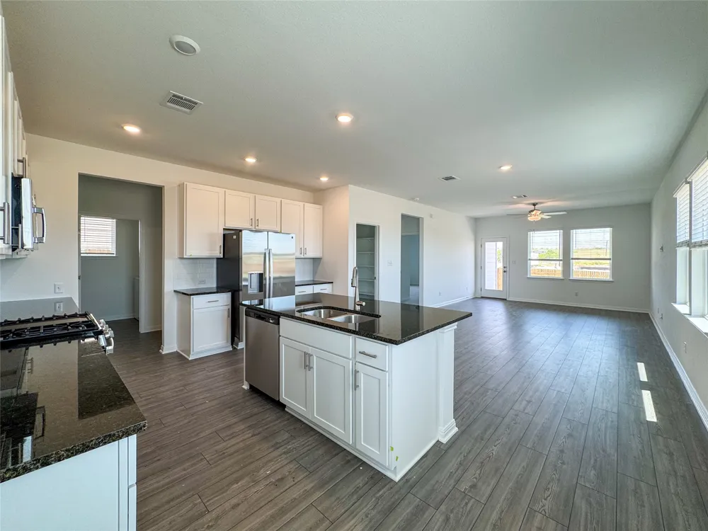 119 Jake Pine Drive Buda, TX 78610