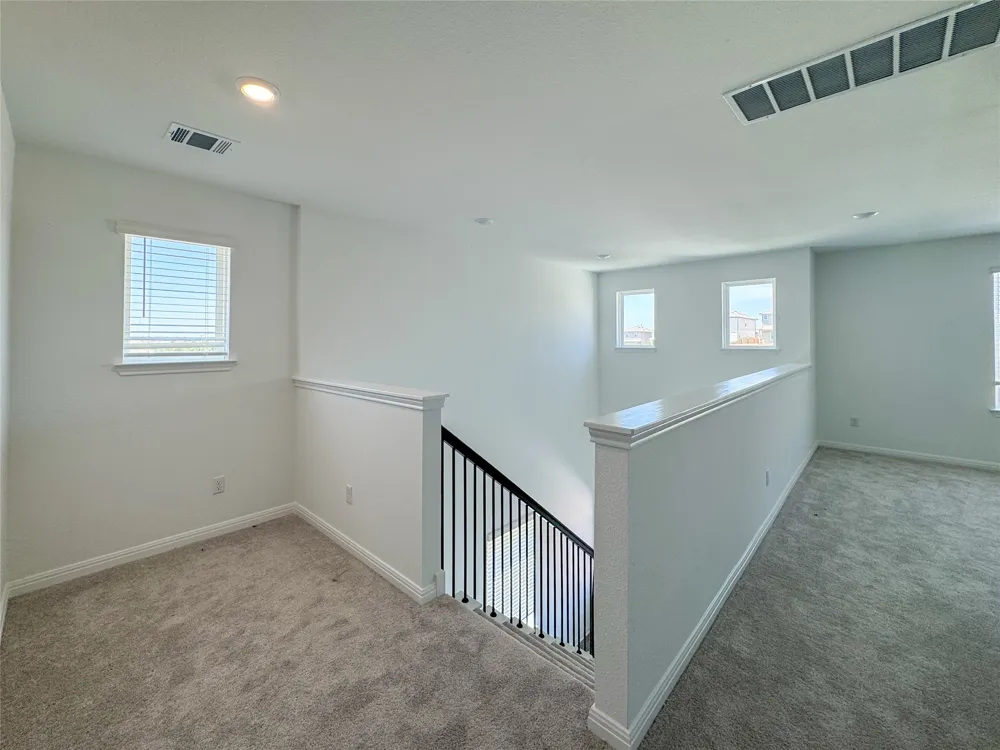 119 Jake Pine Drive Buda, TX 78610