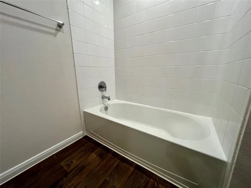 315 Belmont Place Lockhart, TX 78644