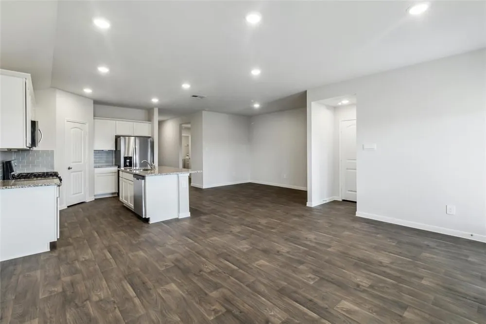 315 Belmont Place Lockhart, TX 78644