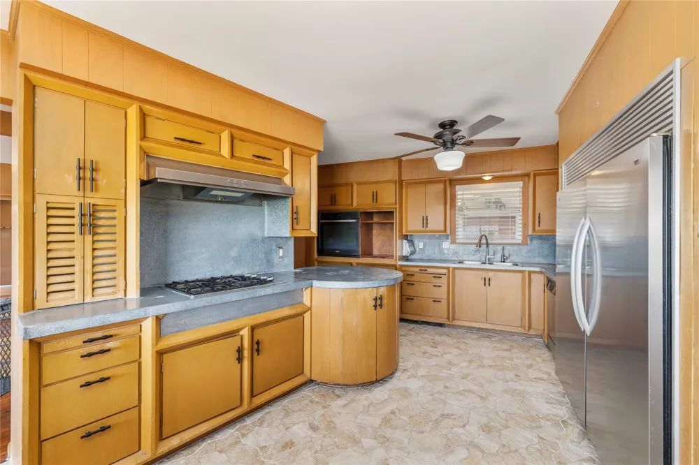 51 Oak Hill Circle Brownwood, TX 76801