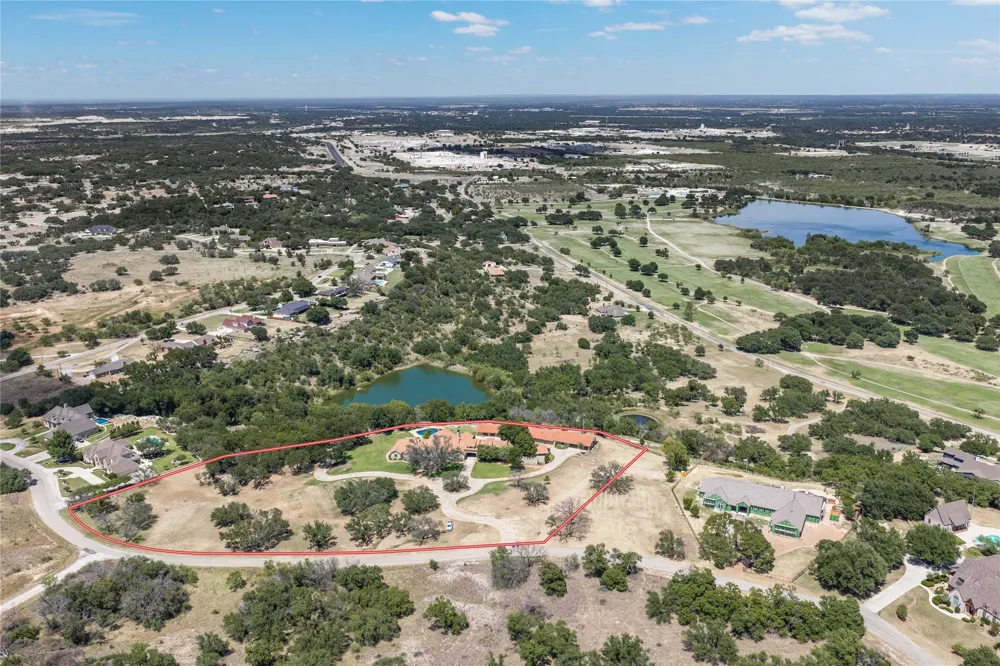 51 Oak Hill Circle Brownwood, TX 76801