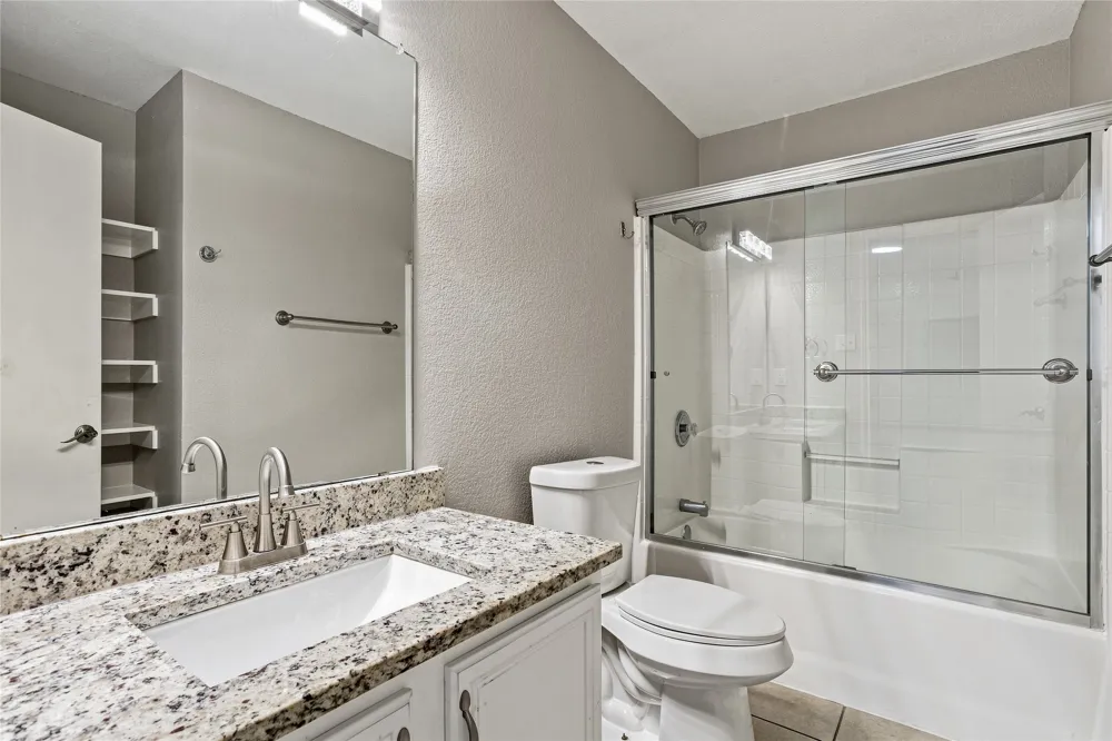 5825 Show Master Lane Fort Worth, TX 76179