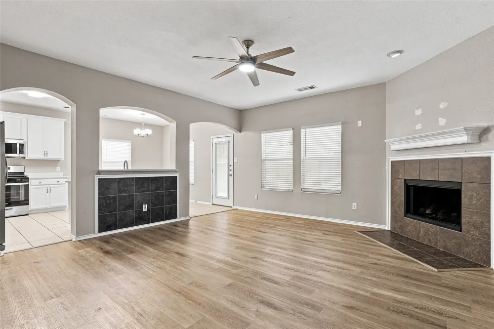 5825 Show Master Lane Fort Worth, TX 76179