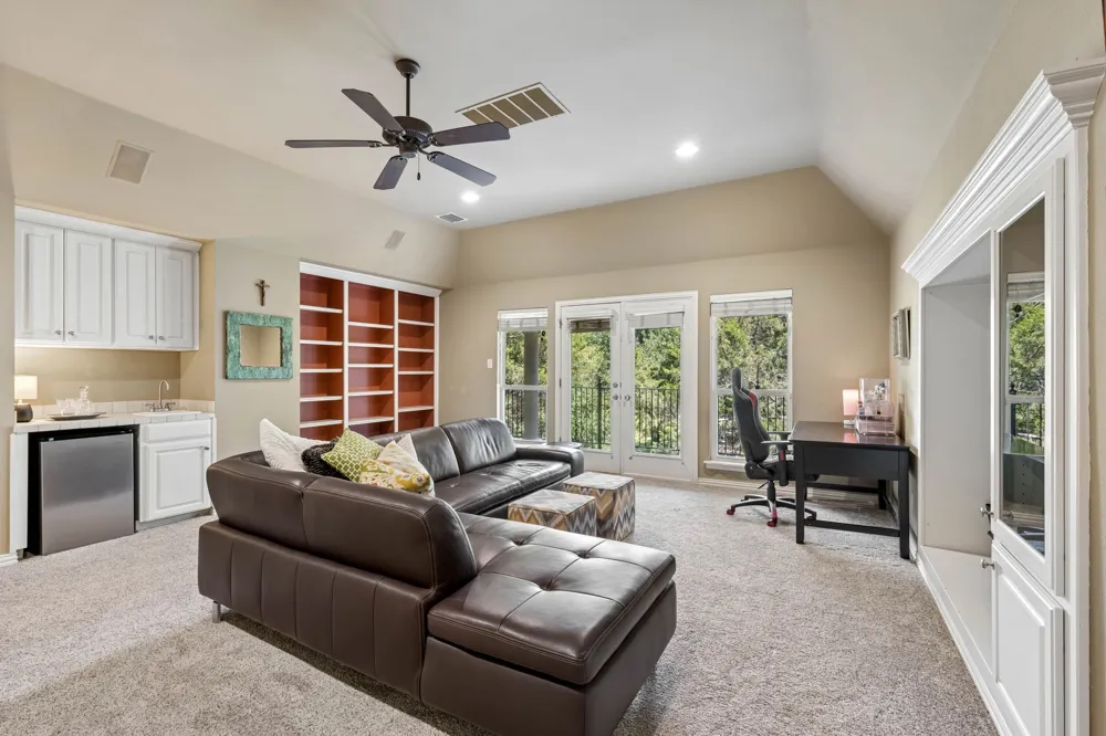 4310 Saint Andrews Boulevard Irving, TX 75038