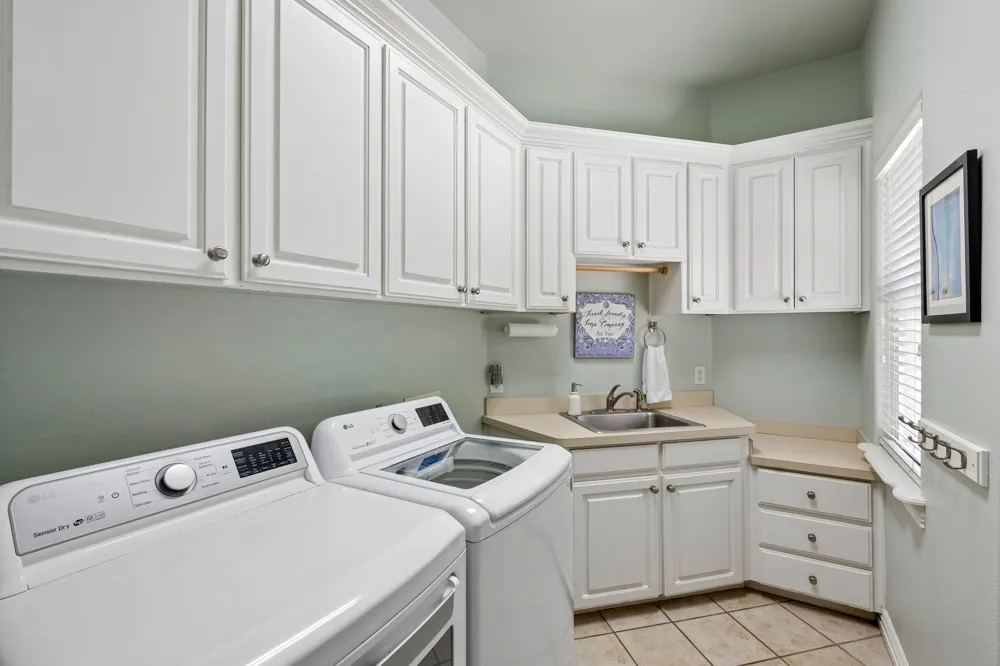 4310 Saint Andrews Boulevard Irving, TX 75038