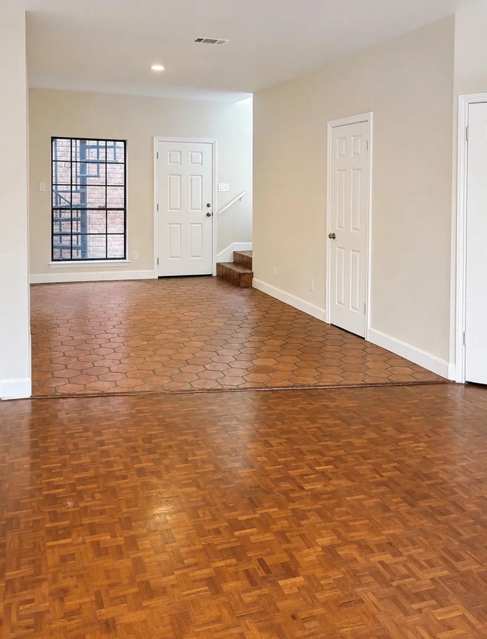 223 Asbury Street Houston, TX 77007