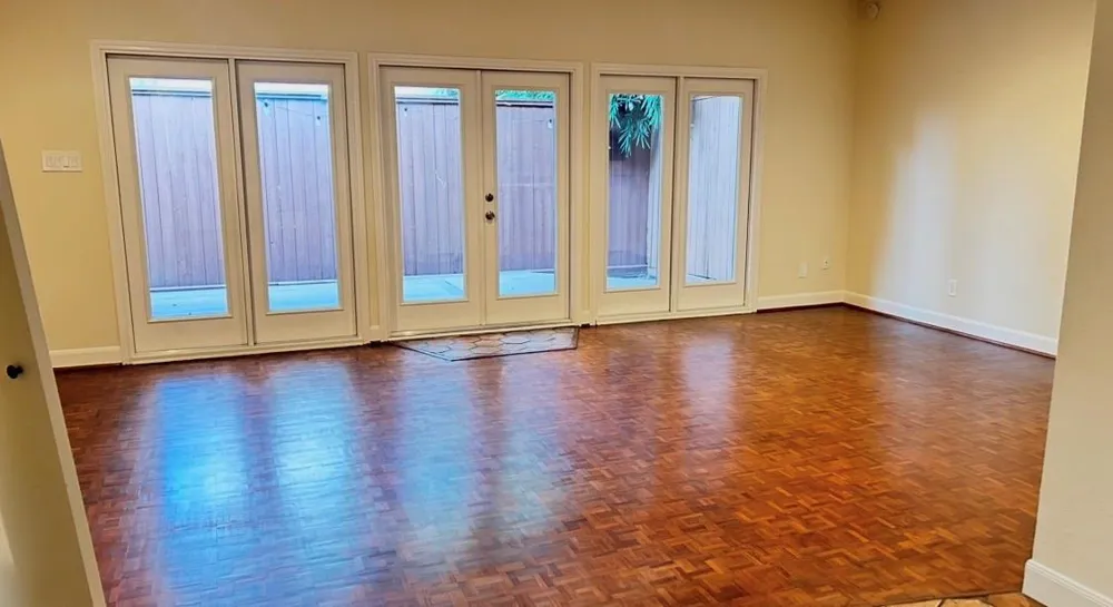 223 Asbury Street Houston, TX 77007