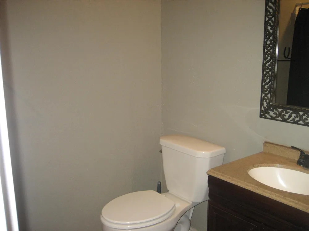 627 Fm-2423 Grapeland, TX 75844