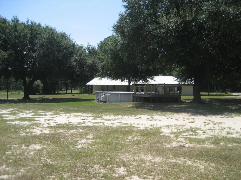 627 Fm-2423 Grapeland, TX 75844