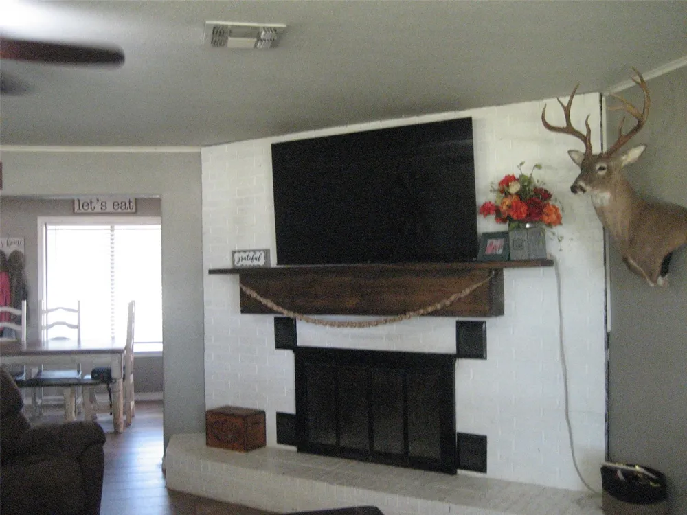 627 Fm-2423 Grapeland, TX 75844