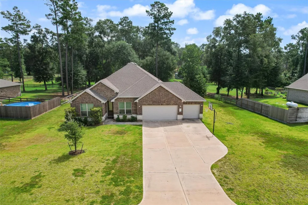 152 Leila Lane New Waverly, TX 77358