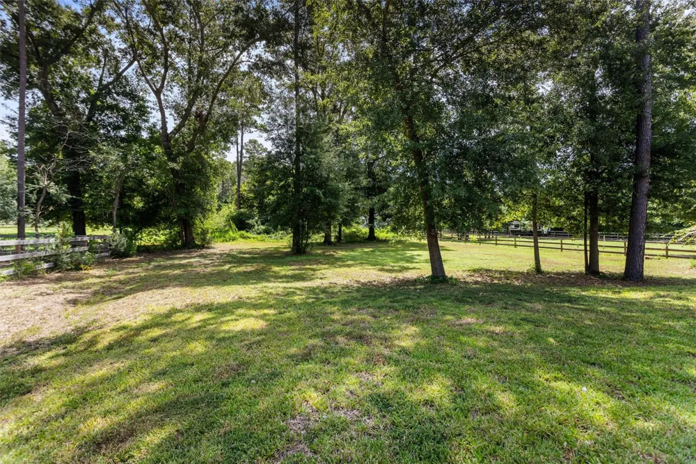 152 Leila Lane New Waverly, TX 77358