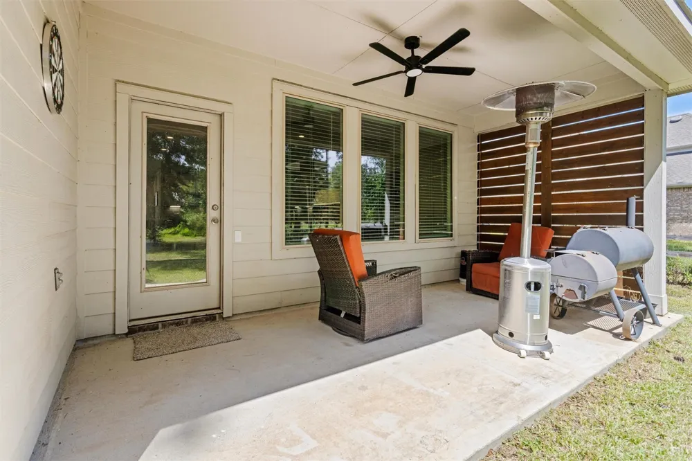 152 Leila Lane New Waverly, TX 77358