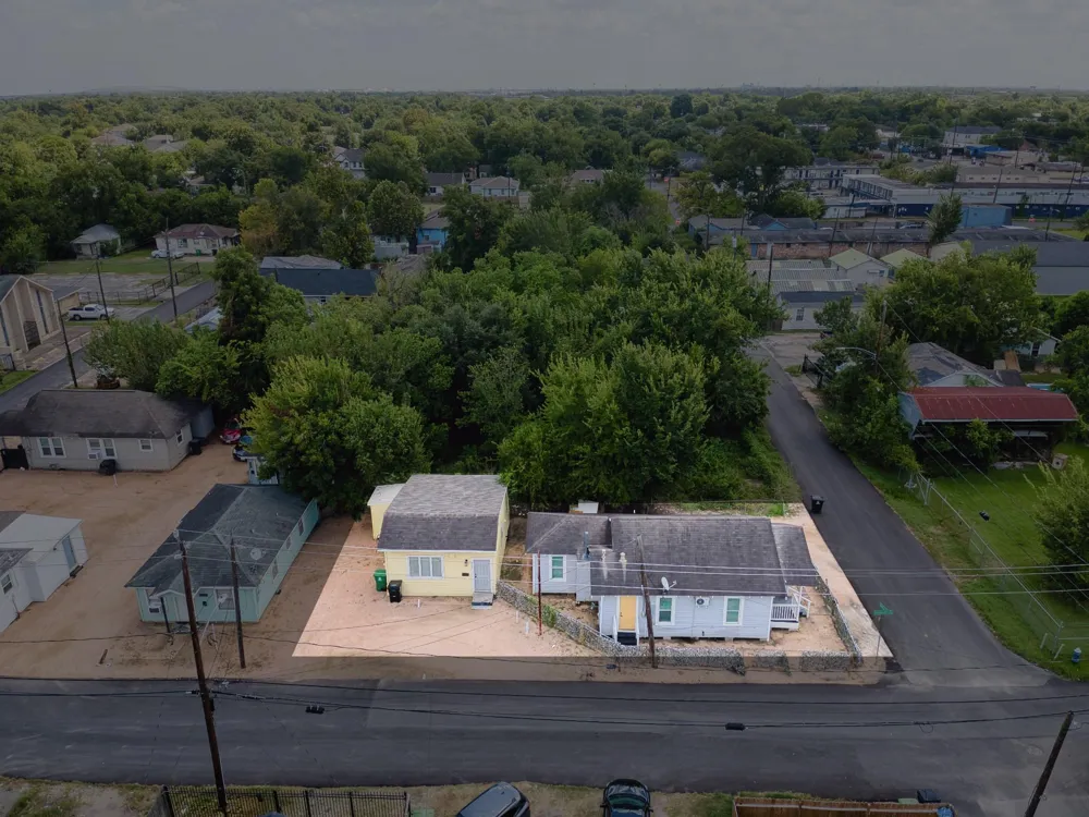 3201 Adelia Street Houston, TX 77026