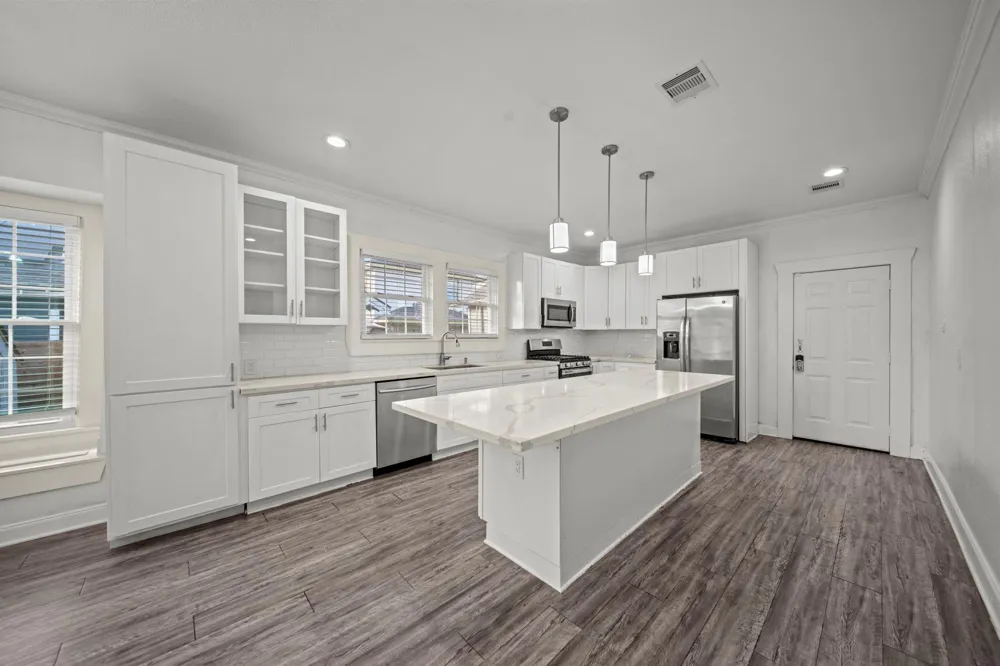 5711 Sherman Street Houston, TX 77011