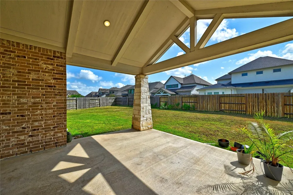 6211 Shore Ridge Court Manvel, TX 77578