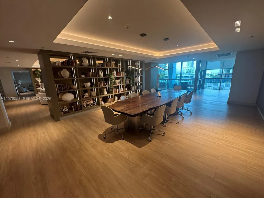 900 Biscayne Blvd #4403 Miami, FL 33132