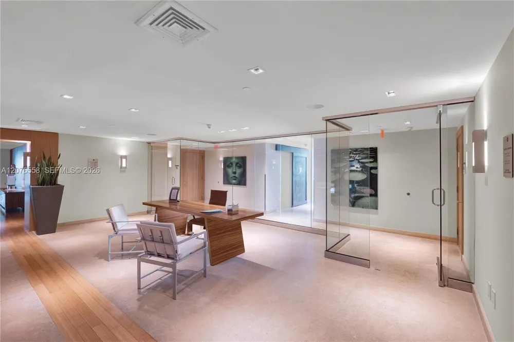 900 Biscayne Blvd #4403 Miami, FL 33132