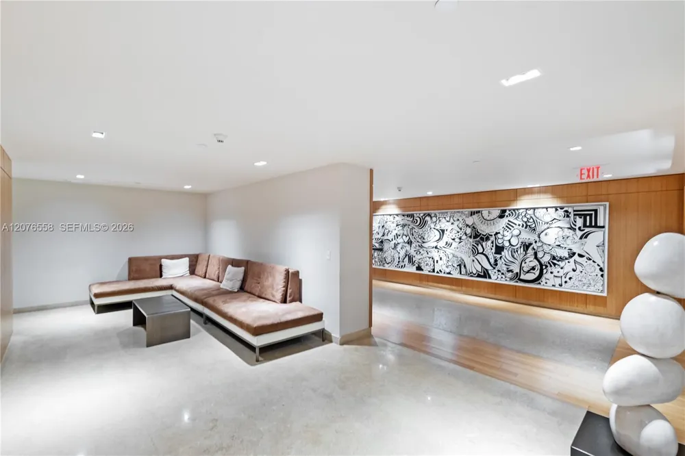 900 Biscayne Blvd #4403 Miami, FL 33132