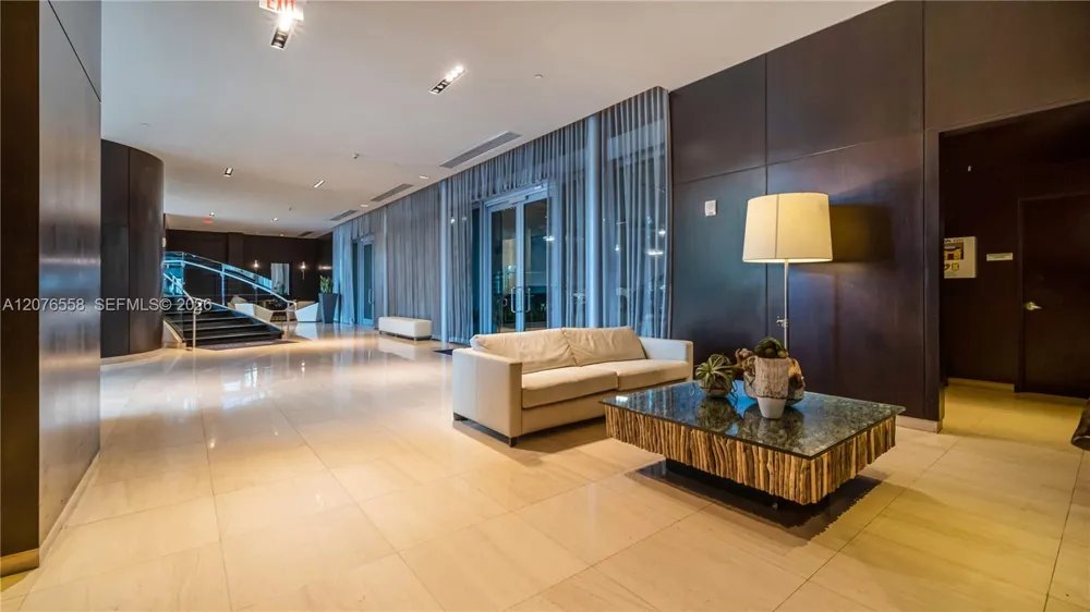 900 Biscayne Blvd #4403 Miami, FL 33132