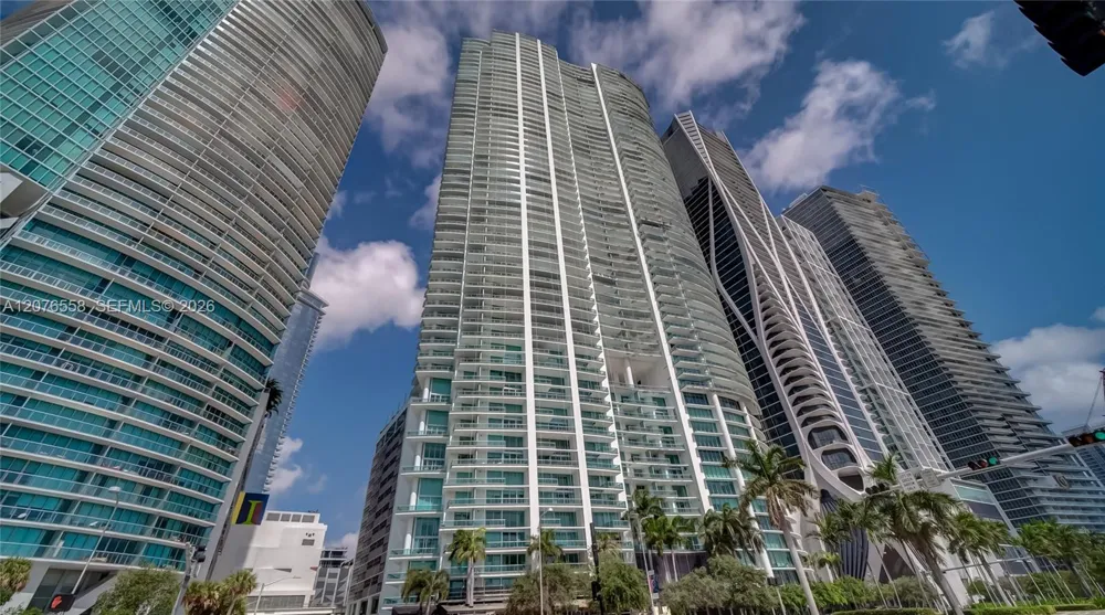 900 Biscayne Blvd #4403 Miami, FL 33132