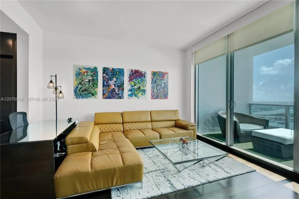 900 Biscayne Blvd #4403 Miami, FL 33132