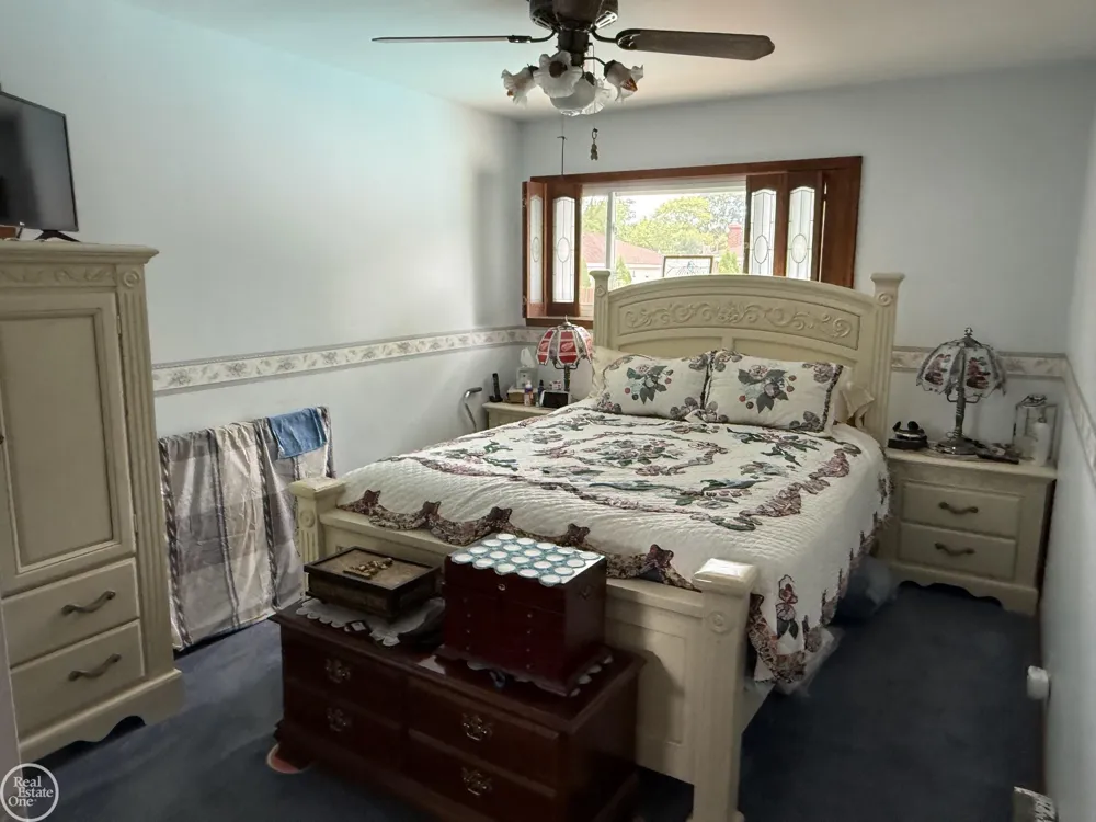 21009 Danbury Street Clinton Charter Township, MI 48035