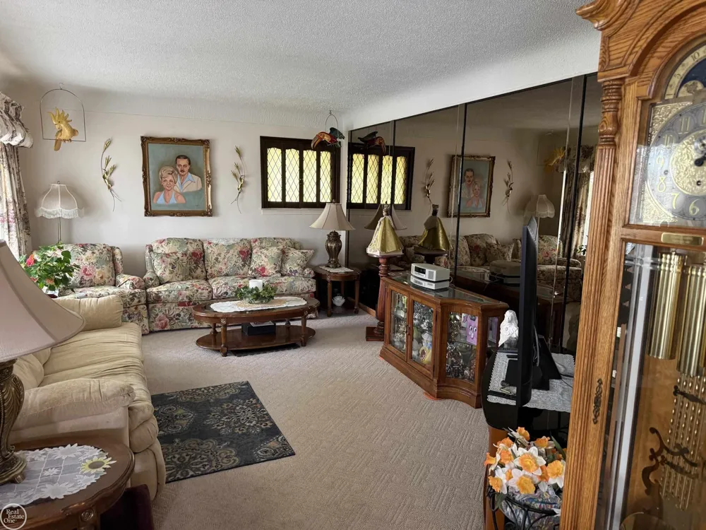 21009 Danbury Street Clinton Charter Township, MI 48035