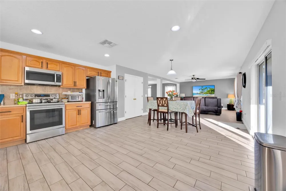 4647 CAVERNS DRIVE Kissimmee, FL 34758