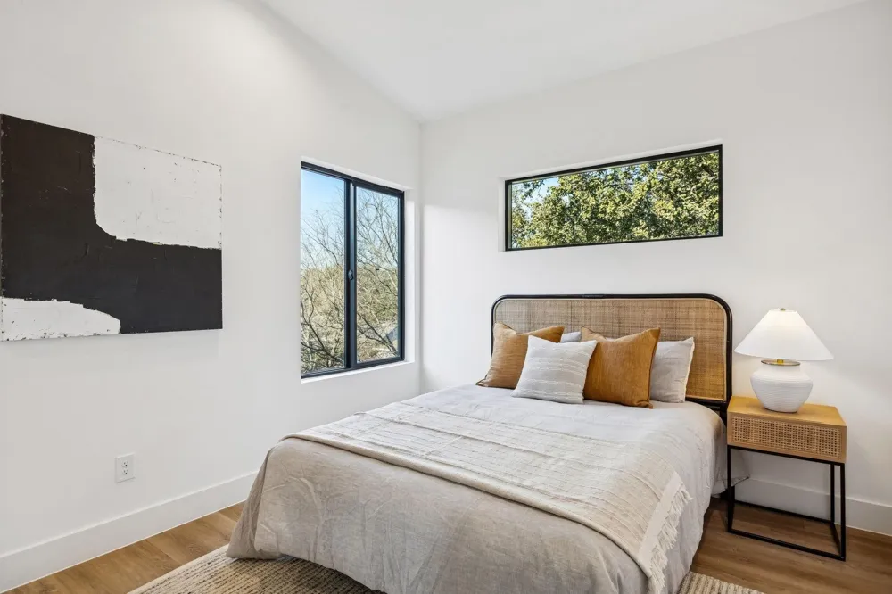 2147 Mail Avenue #102 Dallas, TX 75235