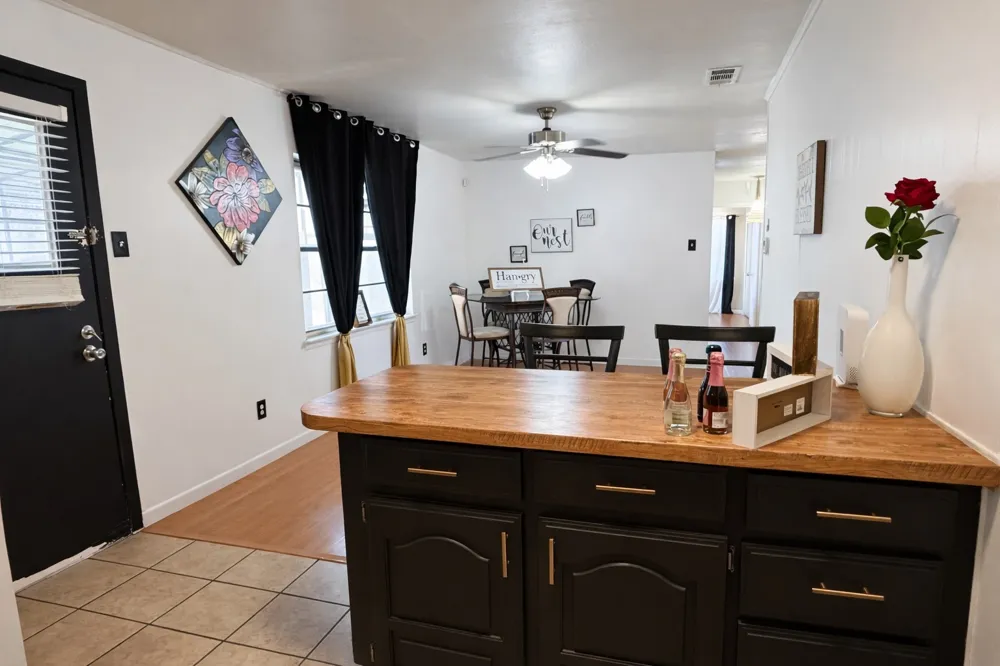 639 Yale Drive Lancaster, TX 75134