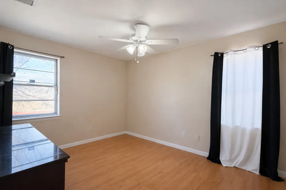 639 Yale Drive Lancaster, TX 75134