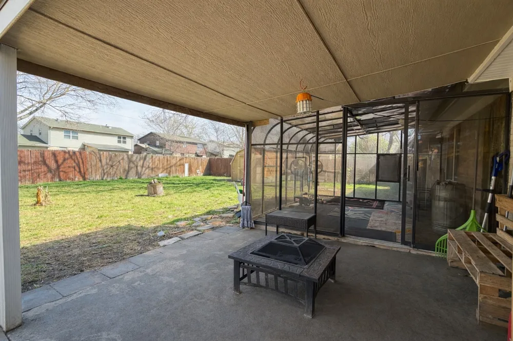 639 Yale Drive Lancaster, TX 75134