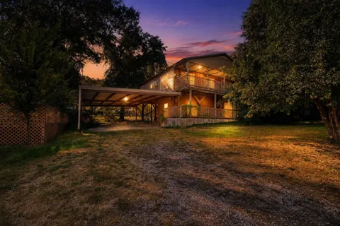 7 Lee Drive