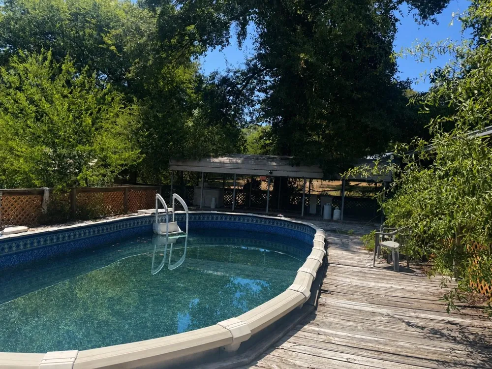 7 Lee Drive Huntsville, TX 77320