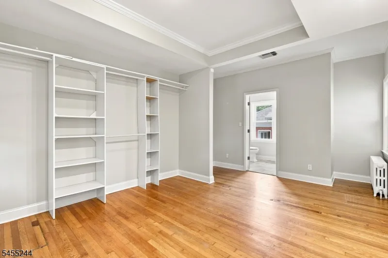 133 Warrenville Rd Green Brook, NJ 08812