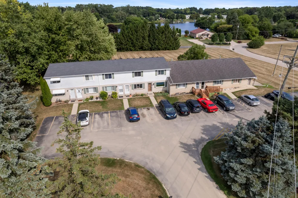 27366 Spaulding Road #6 New Hudson, MI 48165