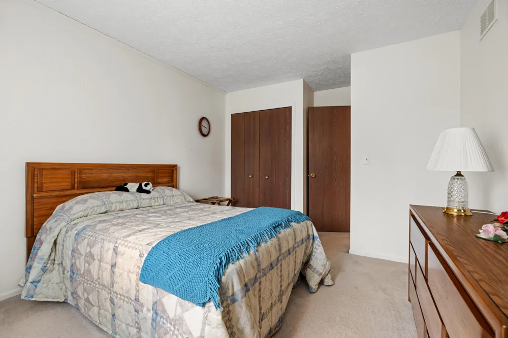 27366 Spaulding Road #6 New Hudson, MI 48165