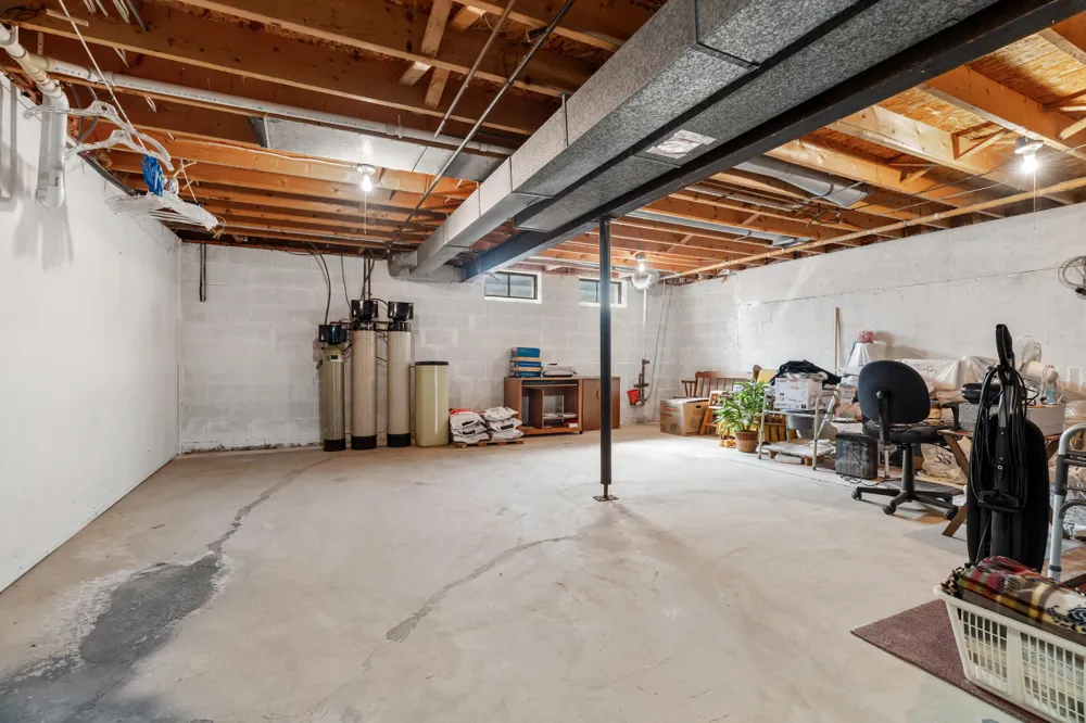 27366 Spaulding Road #6 New Hudson, MI 48165