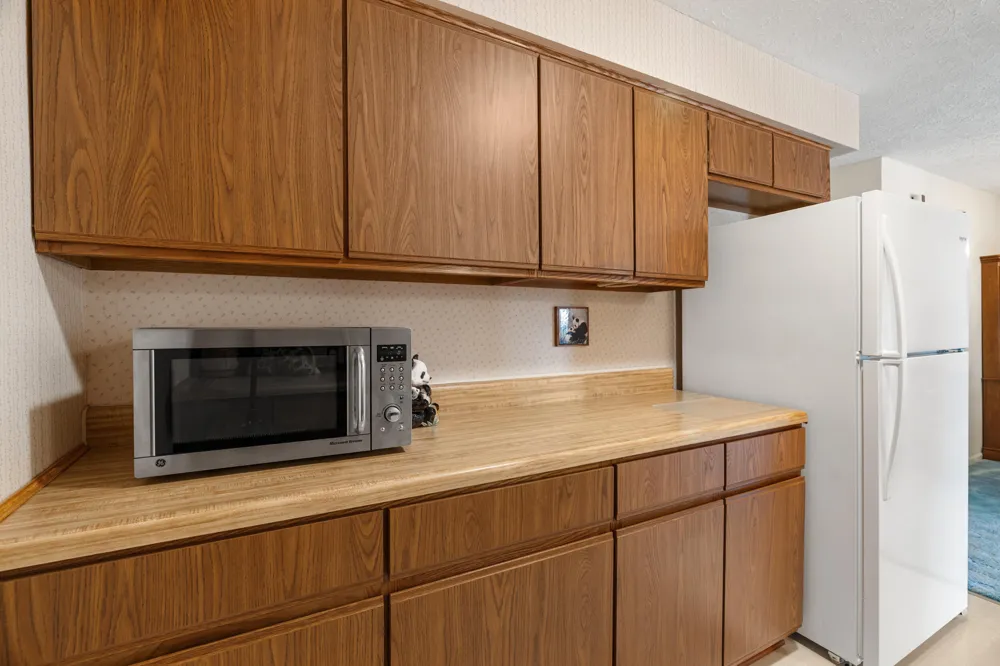 27366 Spaulding Road #6 New Hudson, MI 48165