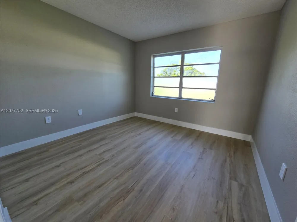 17120 SW 94th Ave #404 Palmetto Bay, FL 33157