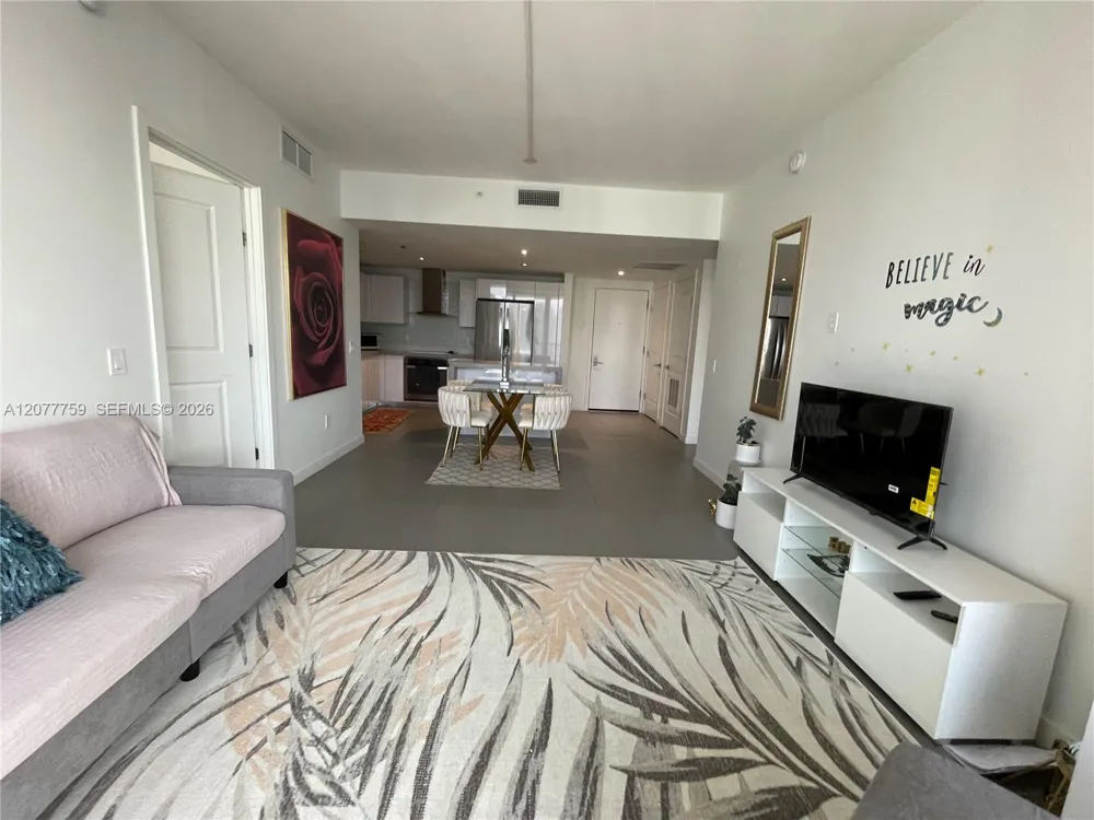 1600 NE 1st Ave #2909 Miami, FL 33132