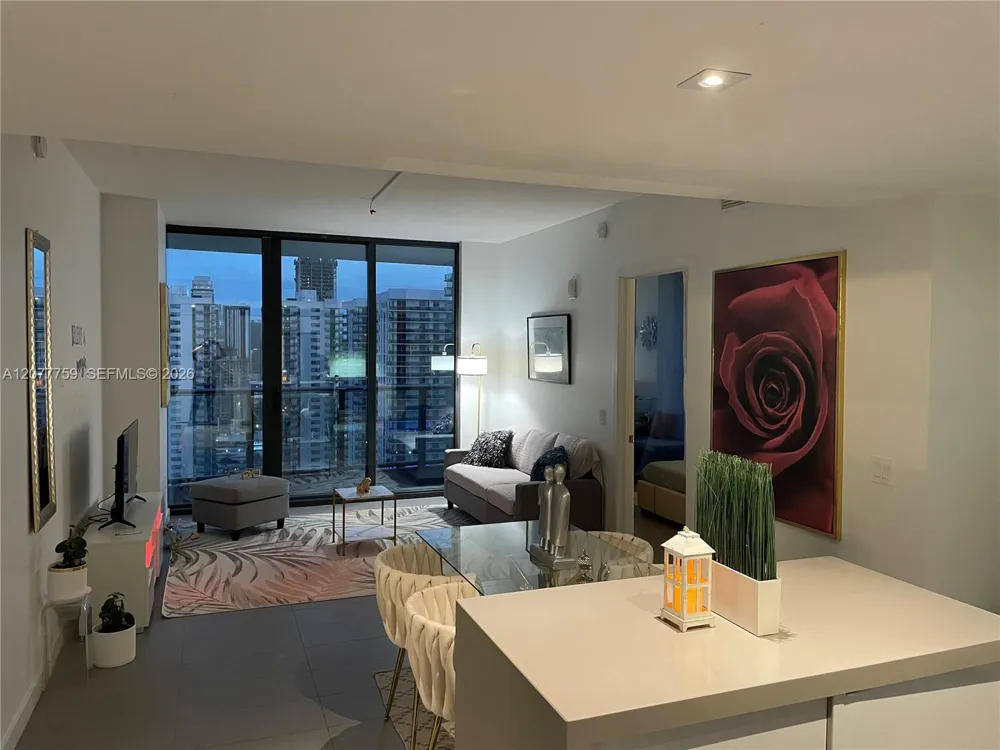1600 NE 1st Ave #2909 Miami, FL 33132