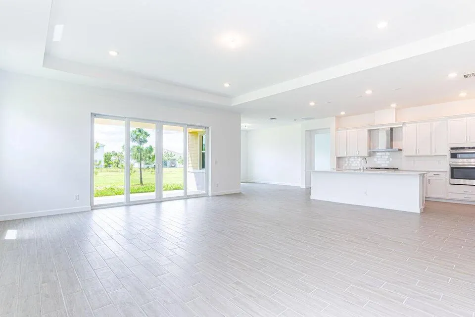 1061 Haywagon Trail Loxahatchee, FL 33470