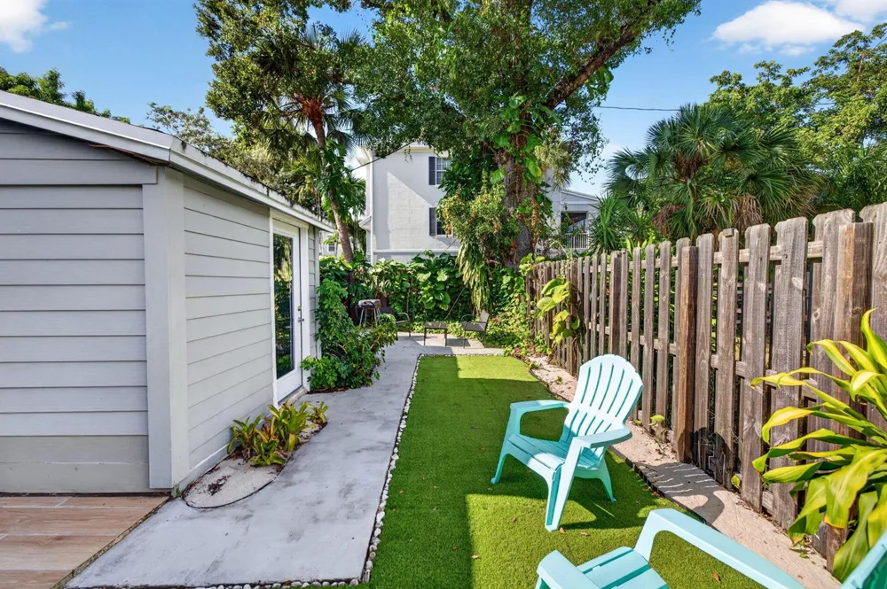 2702 NE 9TH AVENUE #1/2 Wilton Manors, FL 33334