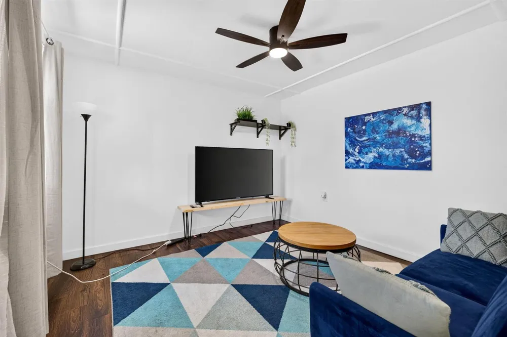 2702 NE 9TH AVENUE #1/2 Wilton Manors, FL 33334