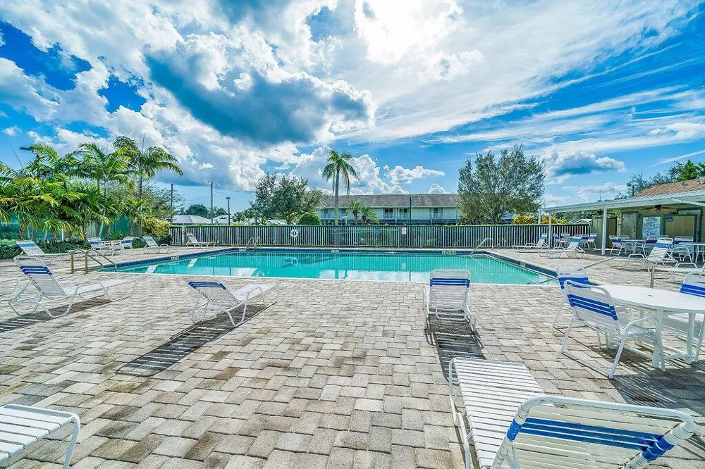 6207 Riverwalk Lane #5 Jupiter, FL 33458
